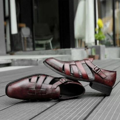 Retro Crocodile Pattern Leather Sandals